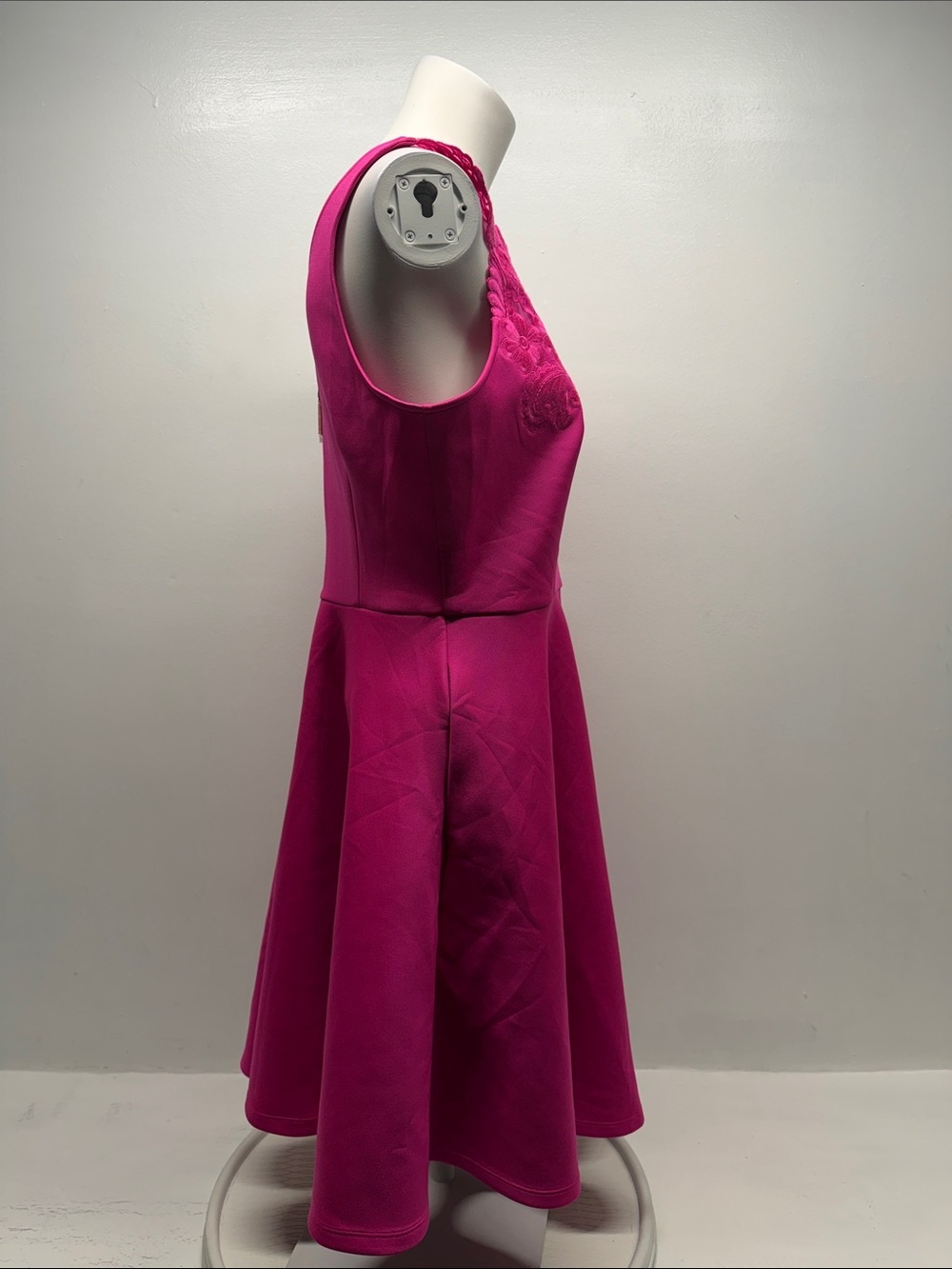 Ted Baker Taliia Dress EmbroideredMidi Floral Fit N Flare Sleeveless Pink NWT 8 - Picture 5 of 13